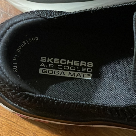 SKECHERS GOWALK HYPER BURST - MOON WALKING - LADIES' 7.5 - BLACK W PINK ACCENTS - Picture 6 of 16